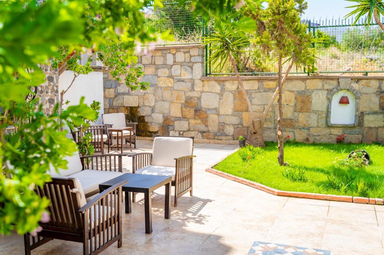 Queen Boutique Hotel Бітез Екстер'єр фото