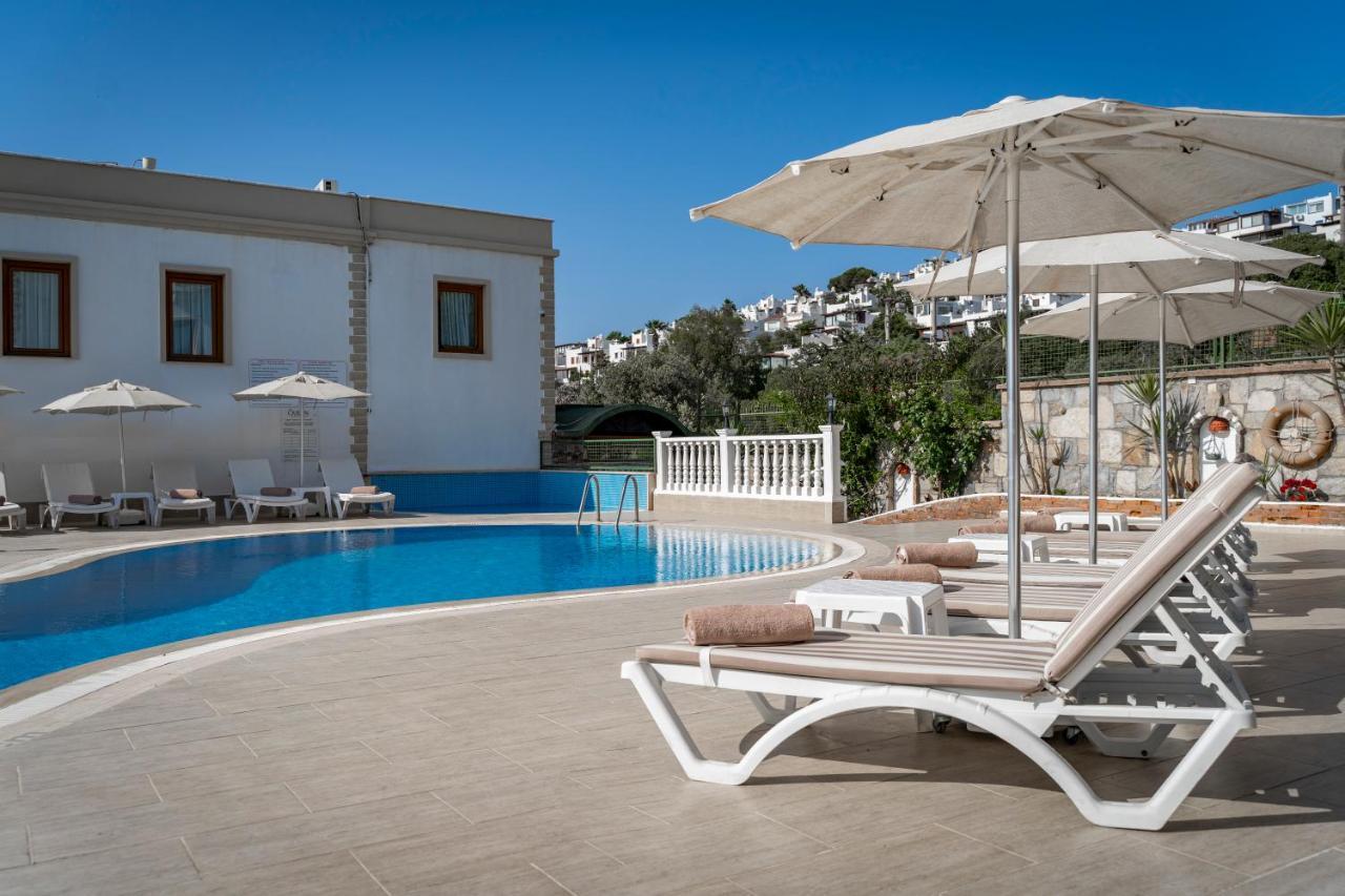 Queen Boutique Hotel Бітез Екстер'єр фото